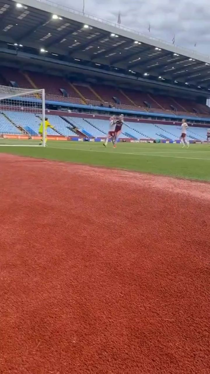 aoa体育直播-挪威女足在比赛中奋勇拼搏取得胜利(挪威女足在比赛中奋勇拼搏取得胜利的是谁)