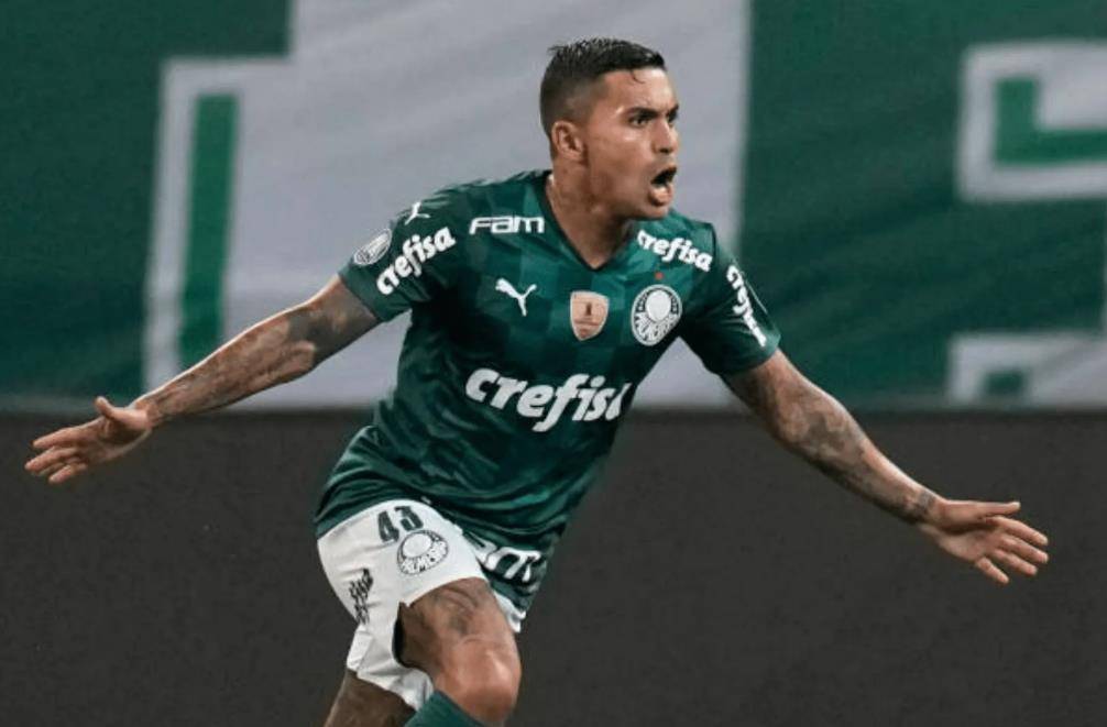 aoa体育娱乐-帕尔梅拉斯防线稳固，力拼河床全力拿分