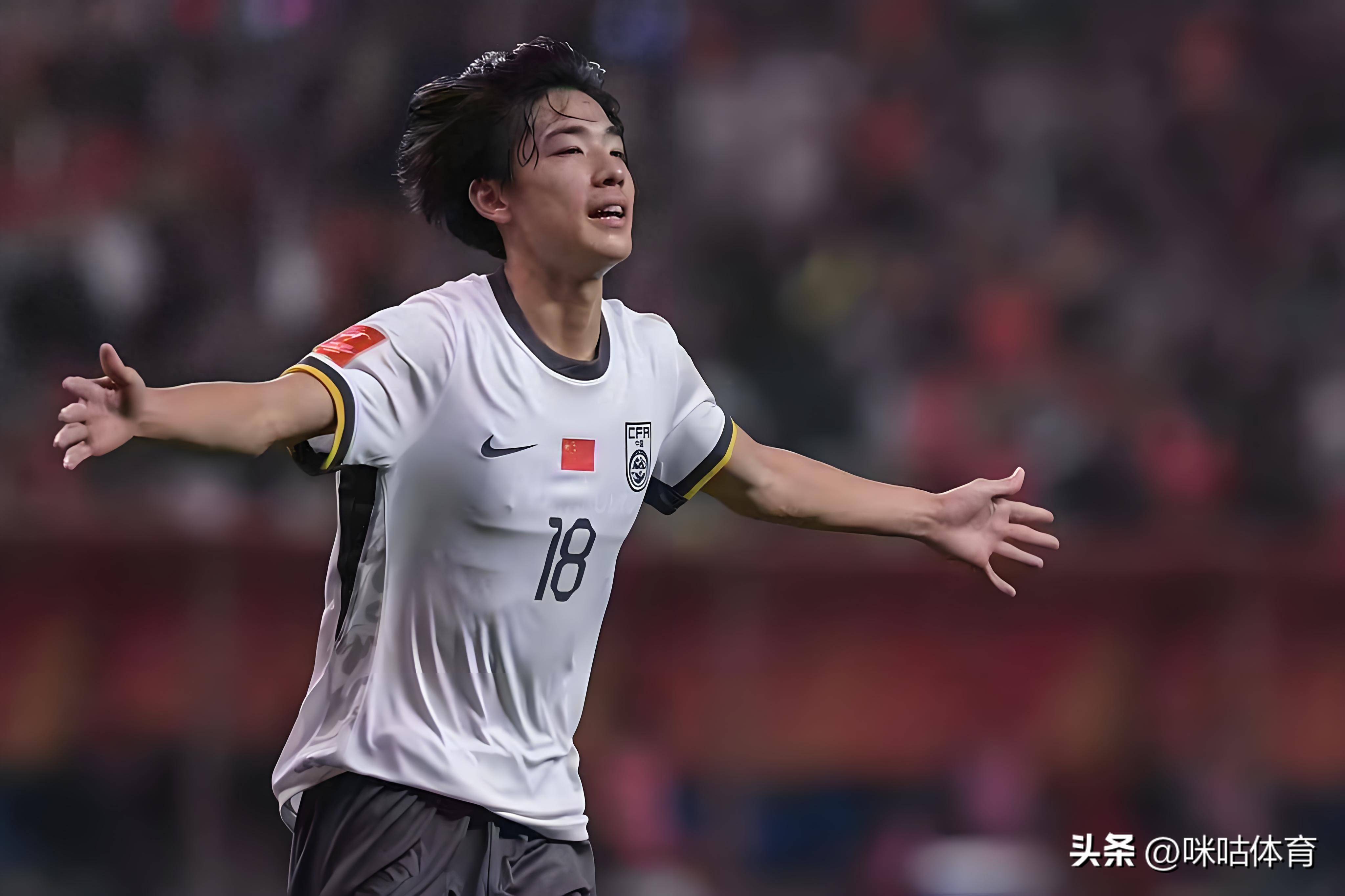 aoa体育课程-临门一脚绝杀，球队险胜晋级生死战