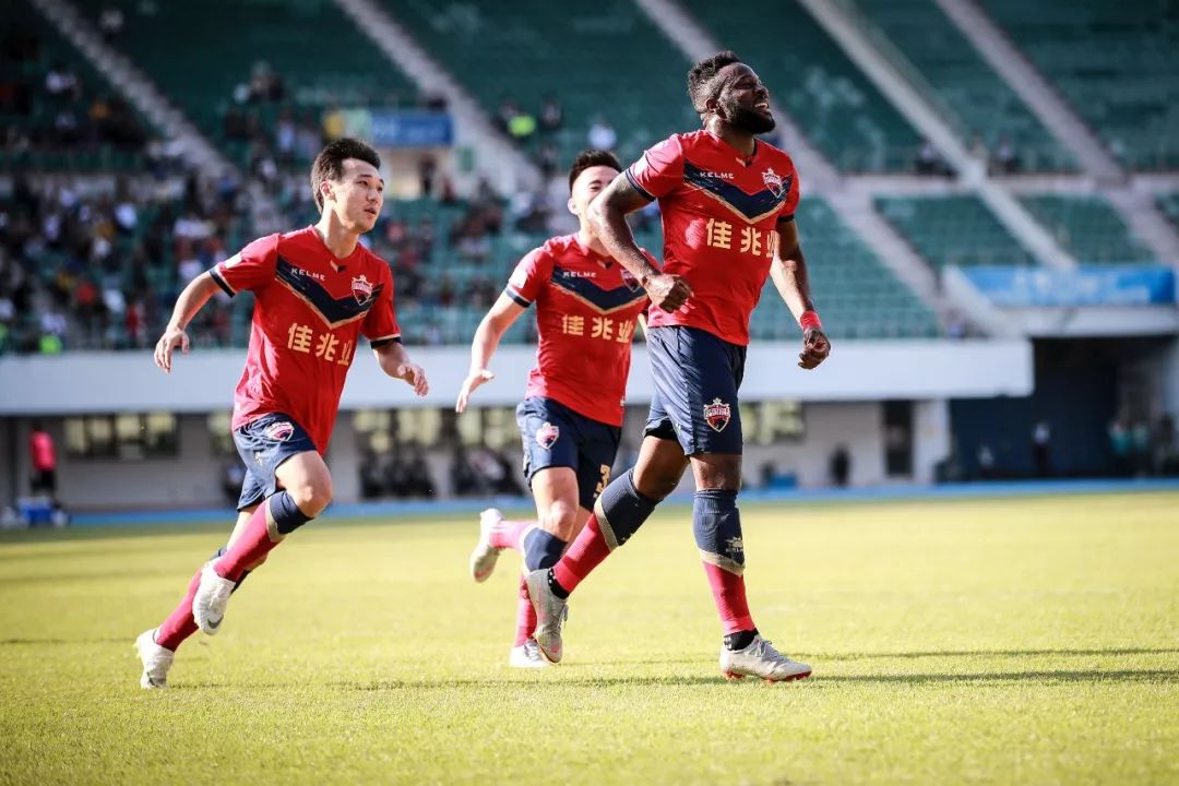 关于浙江绿城客场战胜深圳佳兆业,取得三连胜的信息 关于浙江绿城客场战胜深圳佳兆业,取得三连胜的信息