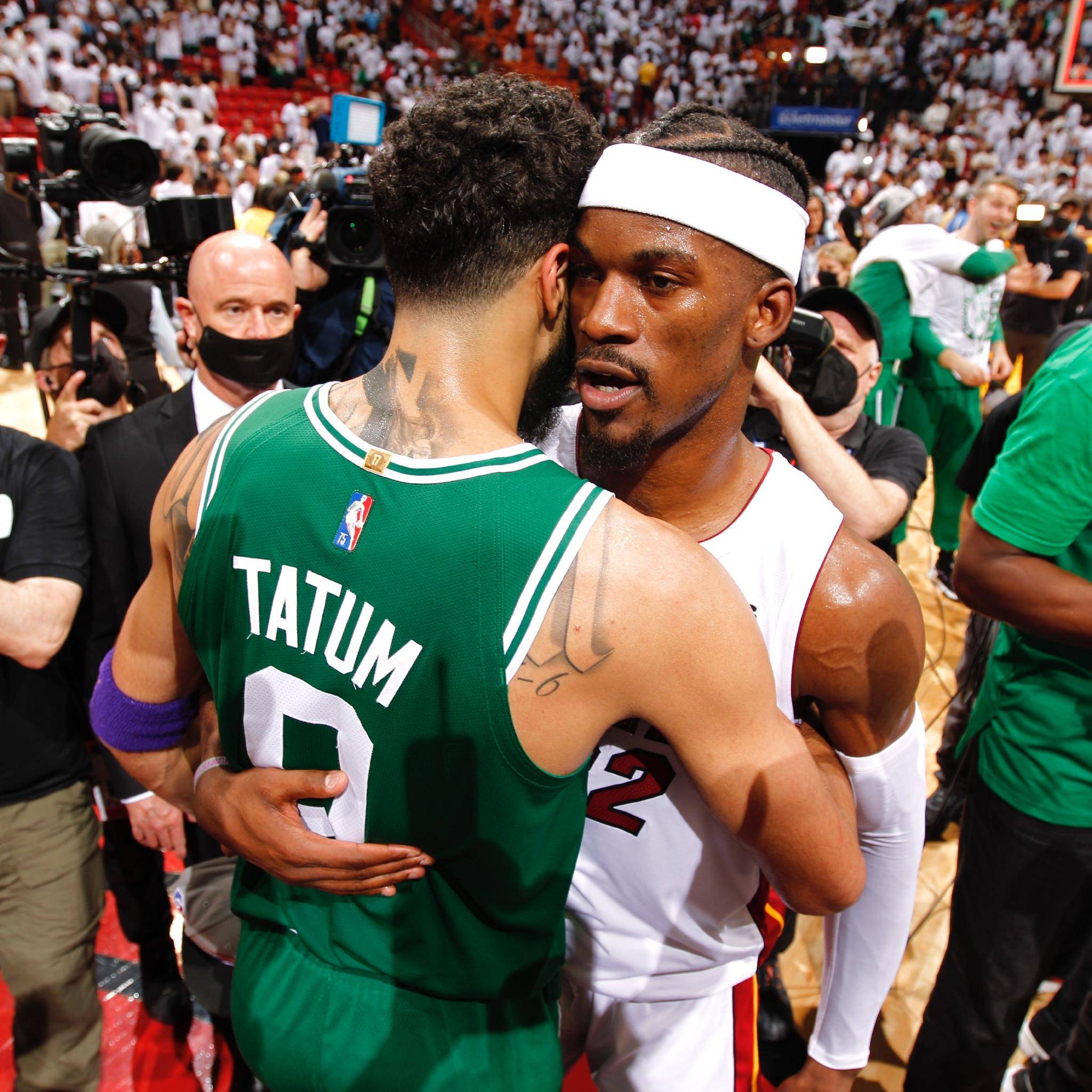 aoa体育课程-包含热火对决：弗莱堡攻击不莱梅的词条