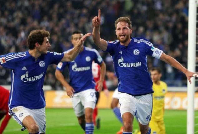 关于下半场分钟连入球，杜塞尔多夫大胜对手的信息