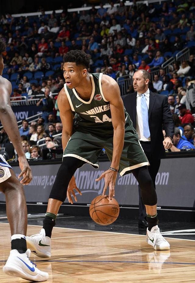 关于竞技足球中谁将成为冠军?答案揭晓的信息 关于竞技足球中谁将成为冠军?答案揭晓的信息