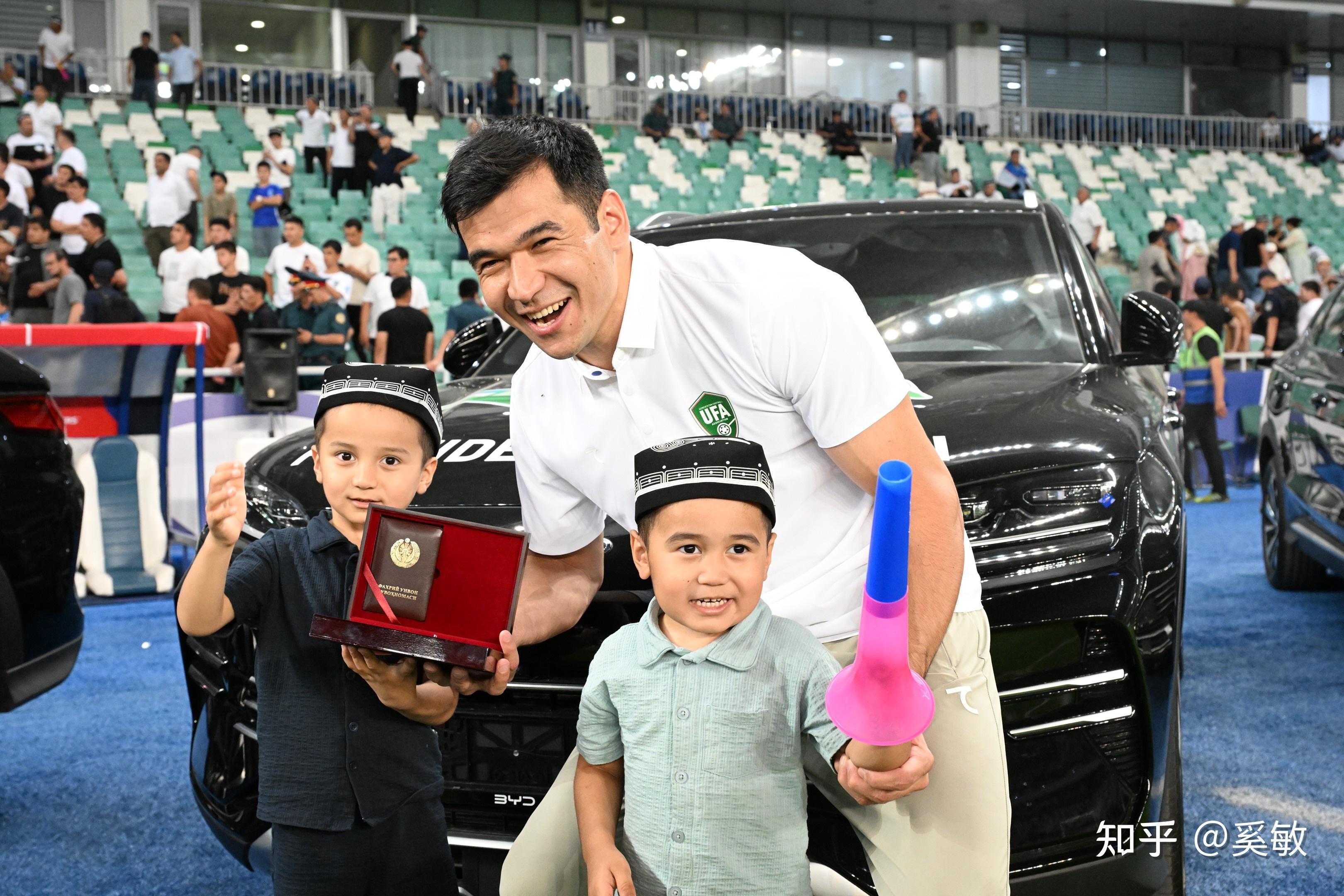 乌兹别克斯坦击败约旦,男子水球小组赛水花飞溅的简单介绍 乌兹别克斯坦击败约旦,男子水球小组赛水花飞溅的简单介绍