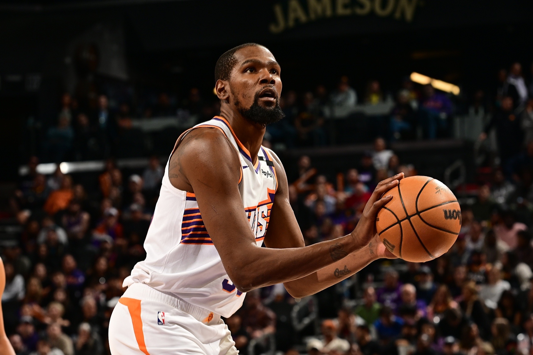 aoa体育娱乐-职业篮球联赛出现超出预期的比赛结果